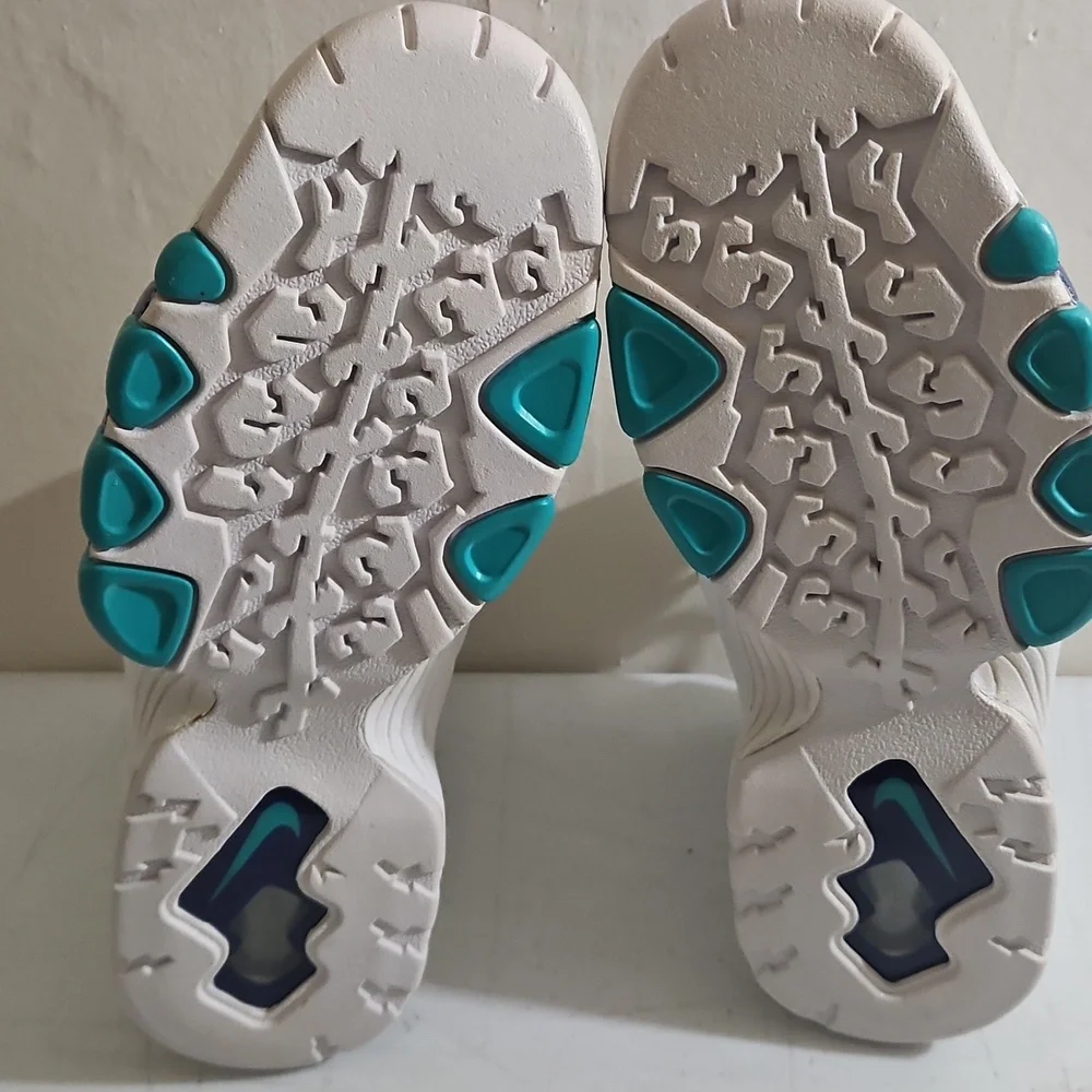 Nike Air Max Barkley Hyperfuse White Blue Teal Size 9 NEVER WORN-no Box - Picture 6 of 7
